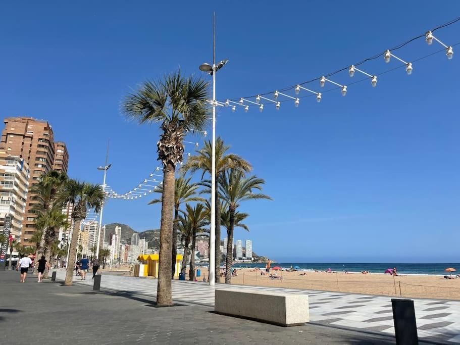베니돔 Inmejorable Ubicacion,70M Playa 70M Pueblo 아파트 외부 사진