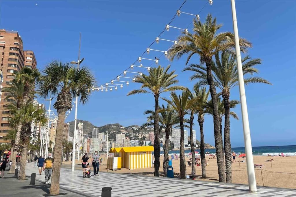 베니돔 Inmejorable Ubicacion,70M Playa 70M Pueblo 아파트 외부 사진